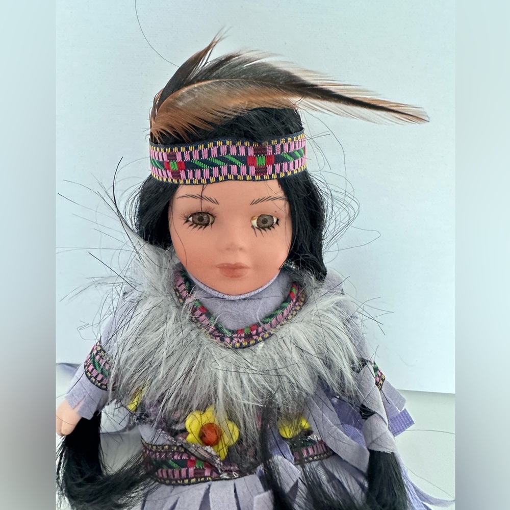 Golden Keepsakes Vintage Native American Doll 7.5”